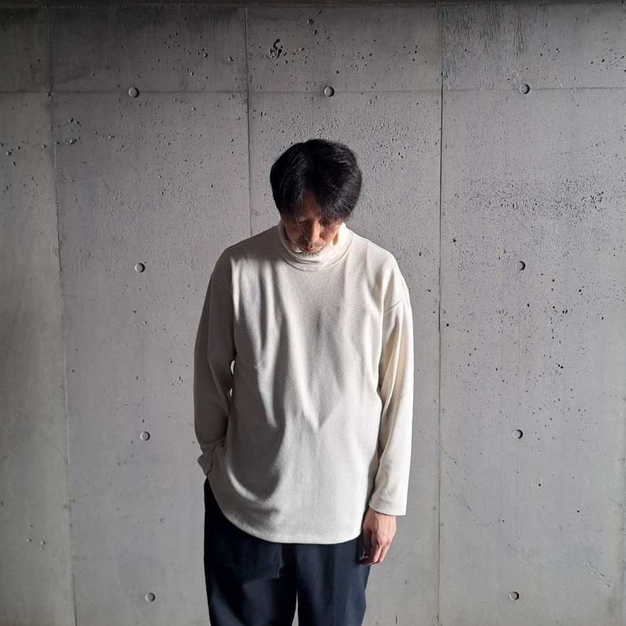 CURLY / CURLY& Co. (カーリー) 243-131015 [ PREMIEREWARM L/S TEE (turtle-neck) ] プレミアウォームジャージー ロングスリーブ Tシャツ (タートルネック) (IVORY) (NAVY) (BLACK)