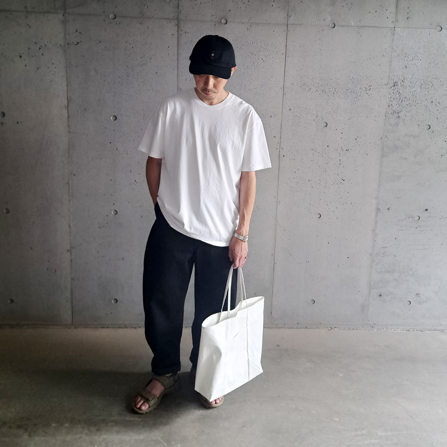 CURLY / CURLY& Co. (カーリー) 24A-1101 [ ROUND BODY COTTON TEE (S/S) ] 14番単糸 丸胴 度詰め天竺 クルーネック S/S Tシャツ (WHITE)(BLACK)