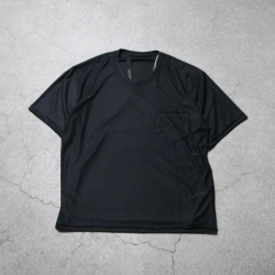 KLASICA (クラシカ) [PAPER V] WASHABLE BREATHABLE REBIRTH JERSEY V NECK SQUARE POCKET TEE / ウール　Vネック　ポケット Tシャツ (MOSS) (BLACK)