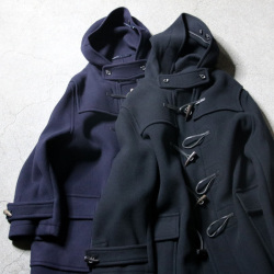 MONTGOMERY (モンゴメリー)  [ Sandhurst ] スーパー140's　ウールパイルメルトン ダッフルコート (BLACK)　(NAVY)