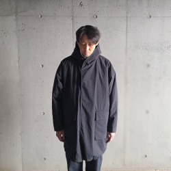 STILL BY HAND (スティルバイハンド)  [ CO01243 ] Nylon ox hooded coat ナイロン オックス フーデッドコート (BLACK)