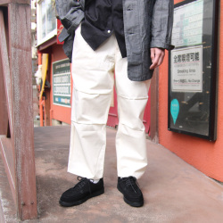 STILL BY HAND (スティルバイハンド)  [ PT07251 ] Knee tuck wide pants /ニータックワイドパンツ (ECRU)