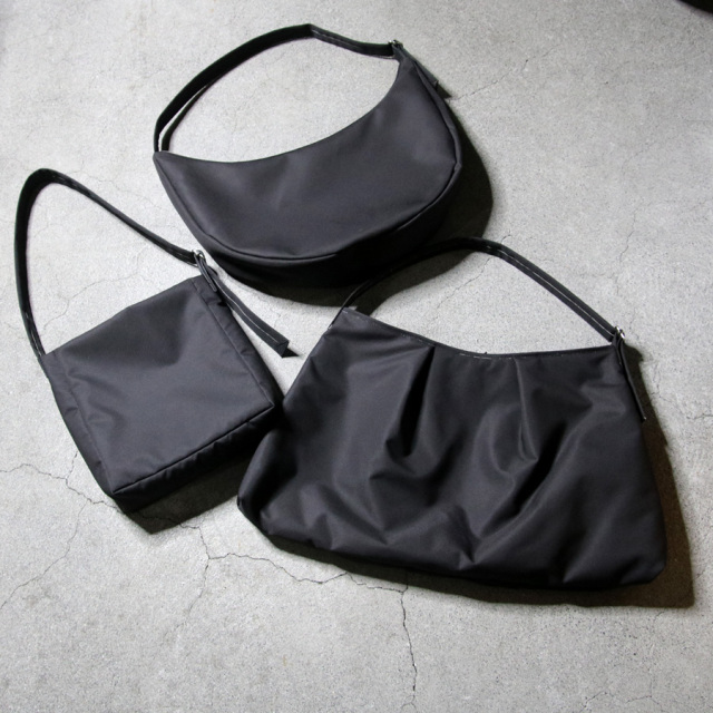 SU (スー)  SU-ST-BG-01 [ Vibram Bonding Round Bag] ビブラムボンディングラウンドショルダーバッグ (BLACK) 