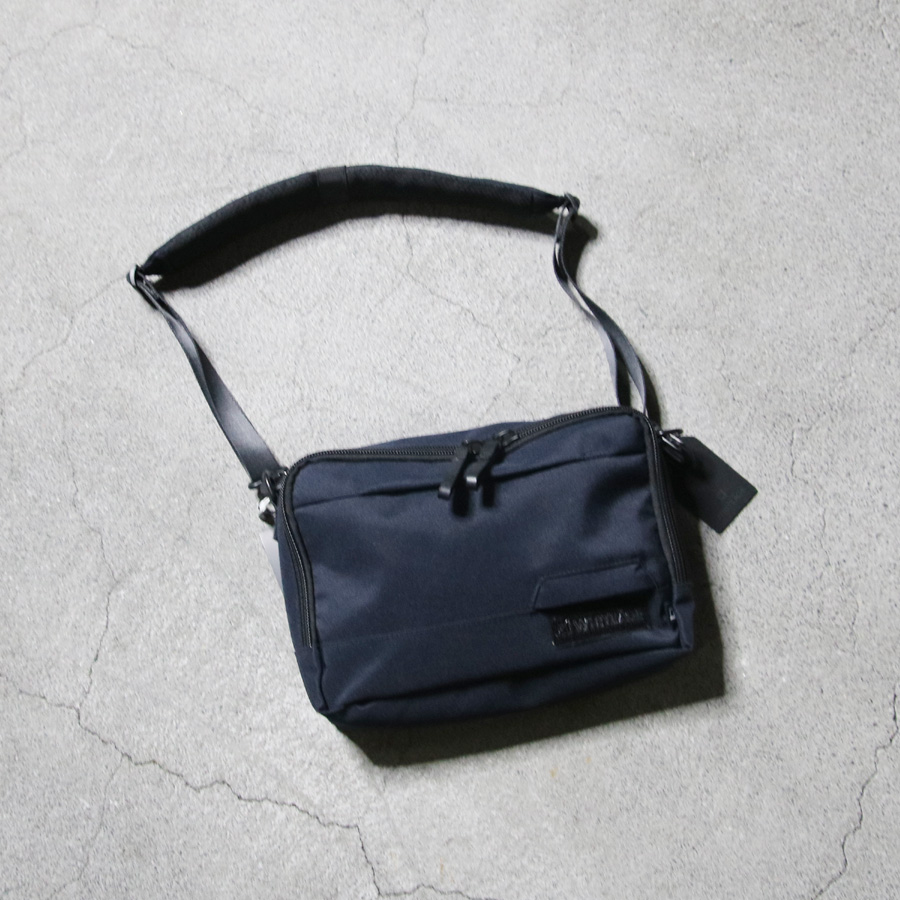 WHITEAGE (ホワイタージュ) [ MOD.NAVY Shoulder Bag M ] ショルダーバッグ M (INK MARINE)